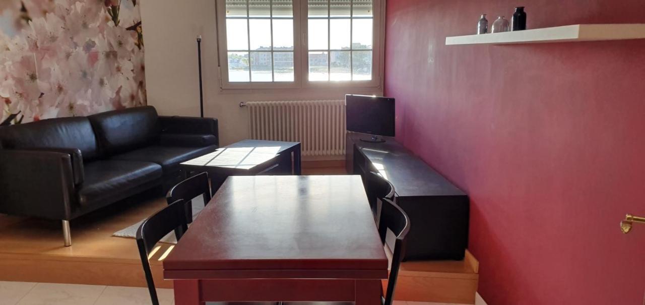 Apartementos Paseo De Lordelo - 2 Derecha โอโกรเบ ภายนอก รูปภาพ